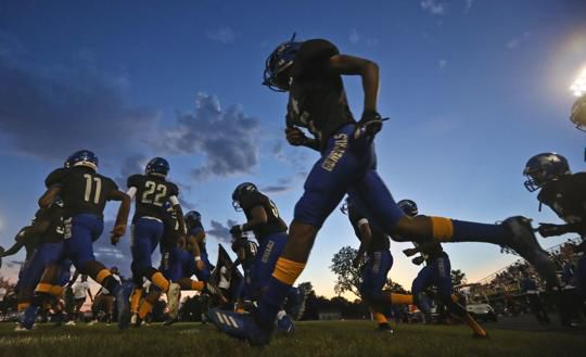 MacArthur beat Springfield Southeast 66-35